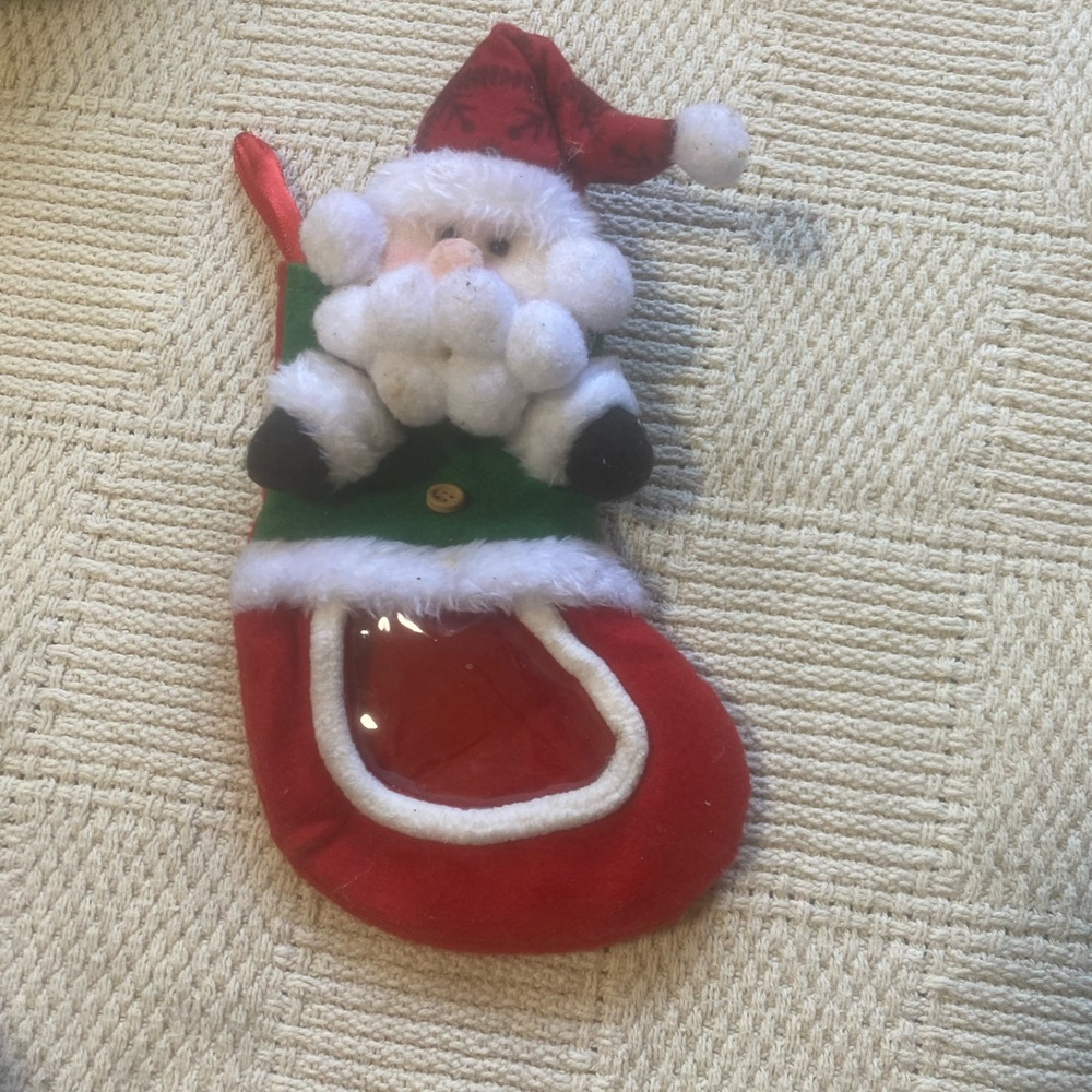 Santa stalking - Picture 1 of 3